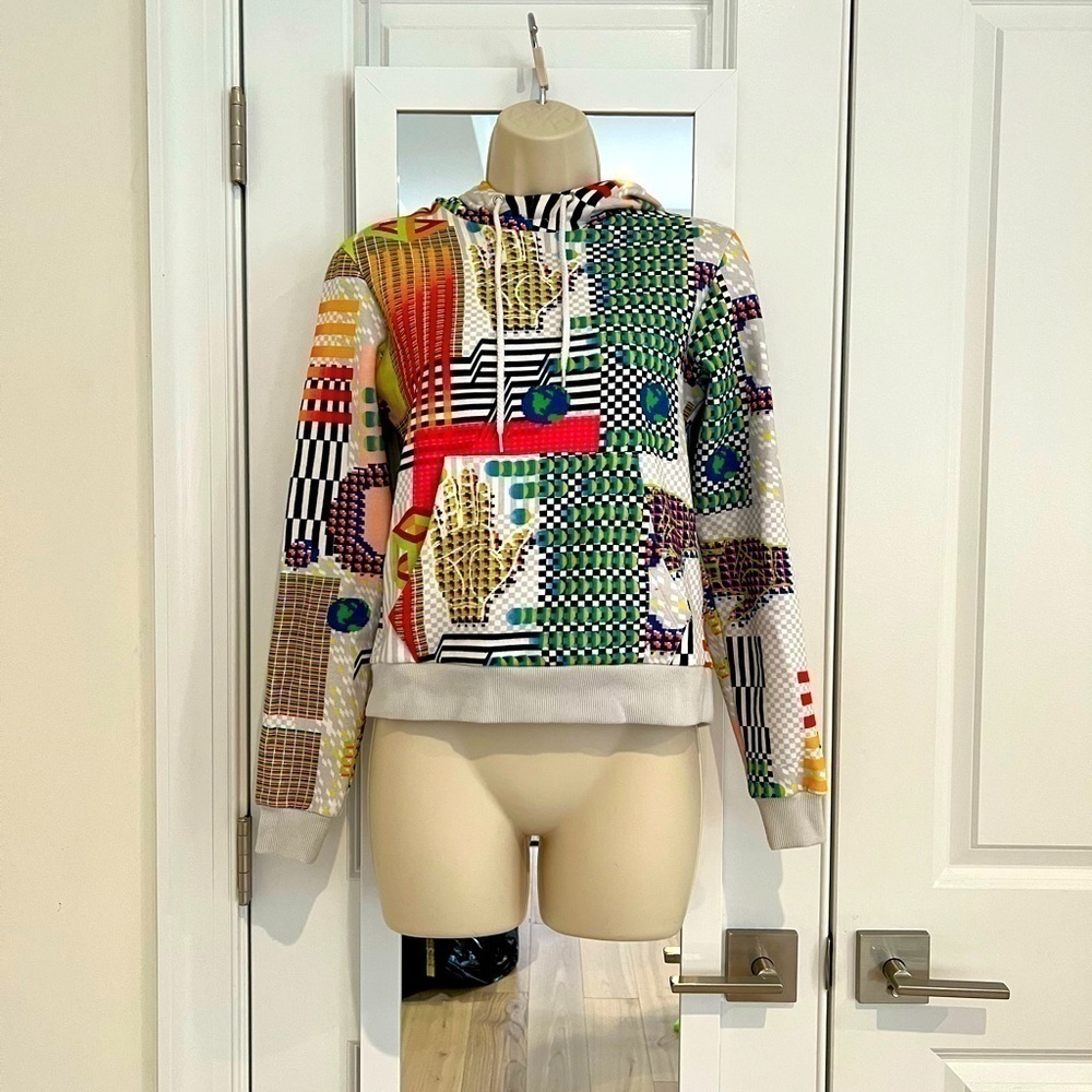 EUC Opening Ceremony Multi Color Geometric World
Hand Printed Y2K Hoodie size XS